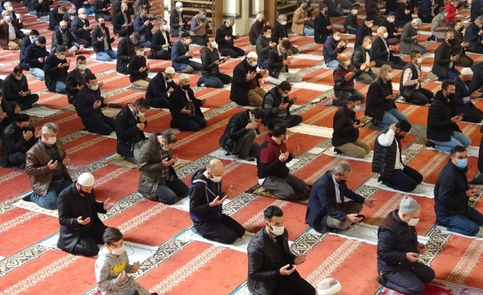 Erbaş’dan gençlik mesajı: