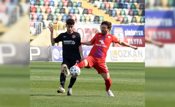 TFF 1. Lig: Altınordu: 1 - Ümraniyespor: 0