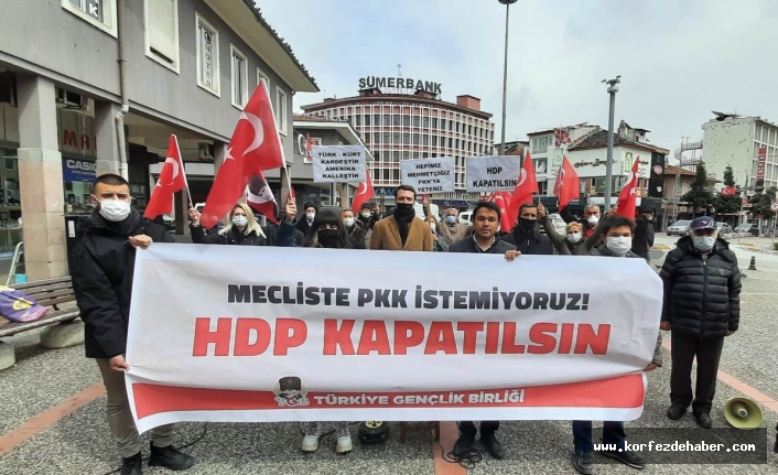 Balıkesir'de HDP'nin kapatılması için yürüdüler