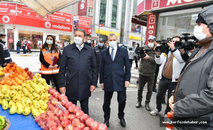 Vali Şıldak, çarşı-pazar geziyor, vatandaşı uyarıyor