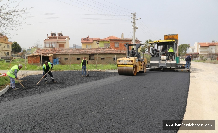 İSKELE MAHALLESİ KABAAĞAÇ CADDESİ YOL ÇALIŞMASINDA SONA GELİNDİ