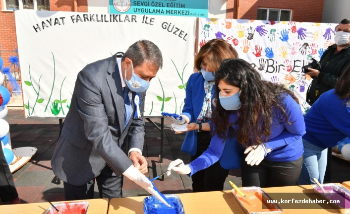 Vali Şıldak’tan Dünya Otizm Farkındalık Günü Ziyaretleri 