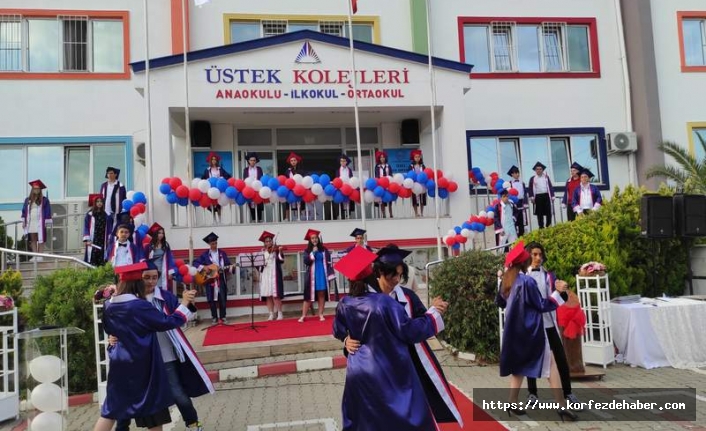 Üstek Koleji'nde hüzünlü veda