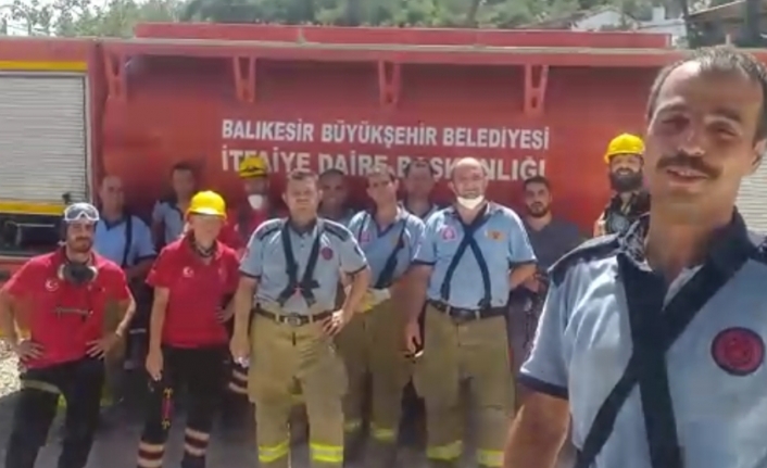 Eşinin doğum gününü yangın yerinden böyle kutladı