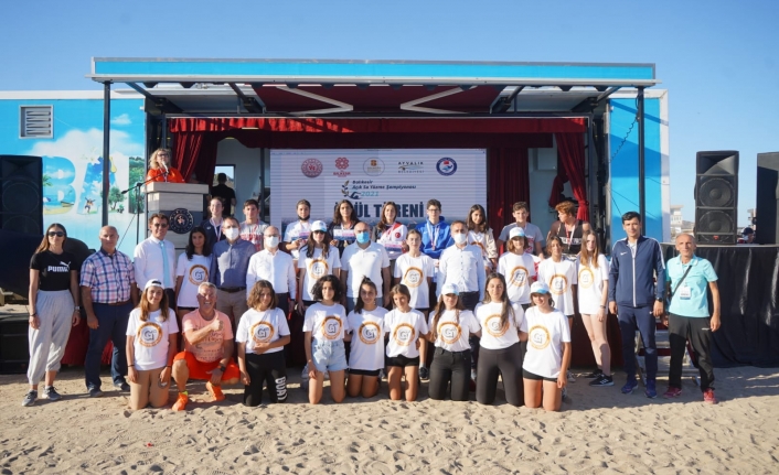 Ayvalık Belediyesi’nin katkılarıyla “Balıkesir - Ayvalık Açık Su Yüzme Şampiyonası”