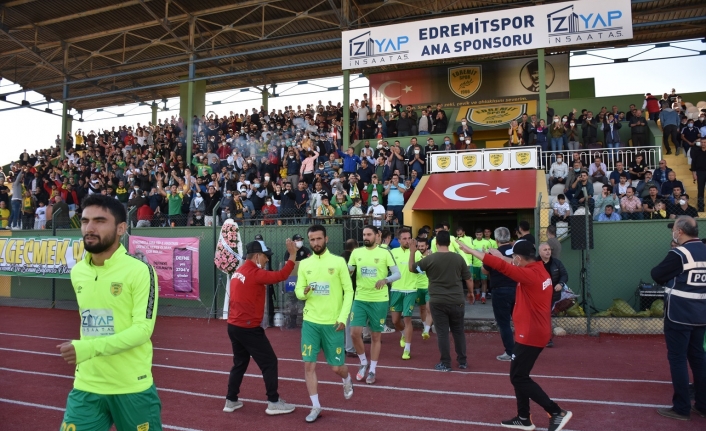 Edremitspor yeni sezonu açtı.