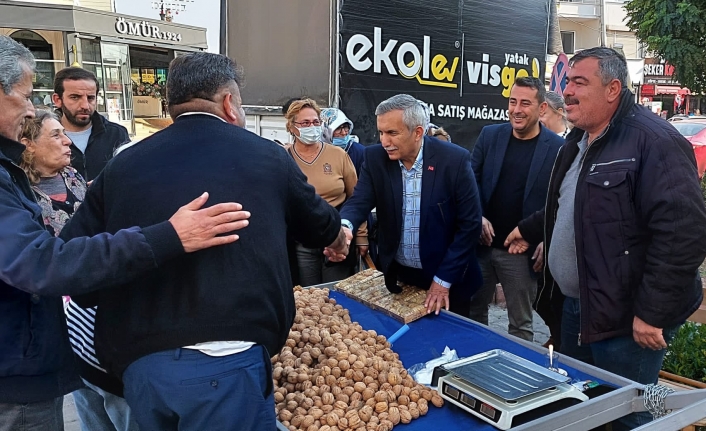 Milletvekili Subaşı, sağlık için vatandaşa ceviz tavsiyesinde bulundu