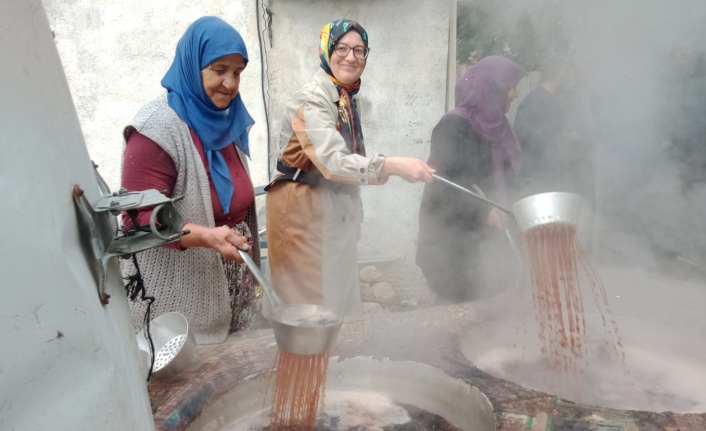 Milletvekili Uygur, gönülleri fethediyor