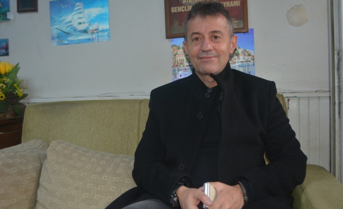 Ayvalık'’ta MHP İlçe Başkanı Sıray’dan nazik ziyaret