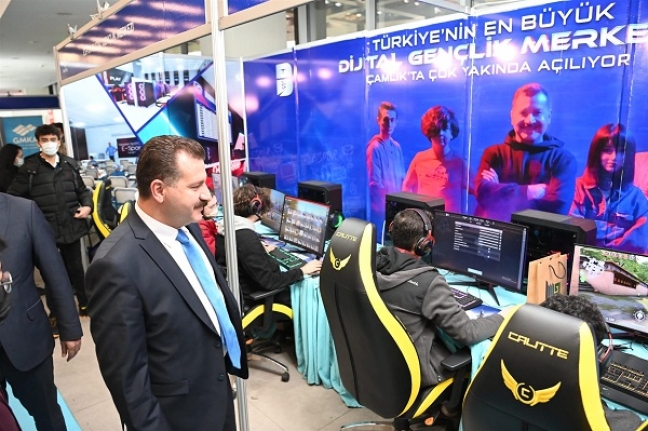Başkan Yılmaz, “Teknolojiye en çok yatırım yapan ülke Türkiye”