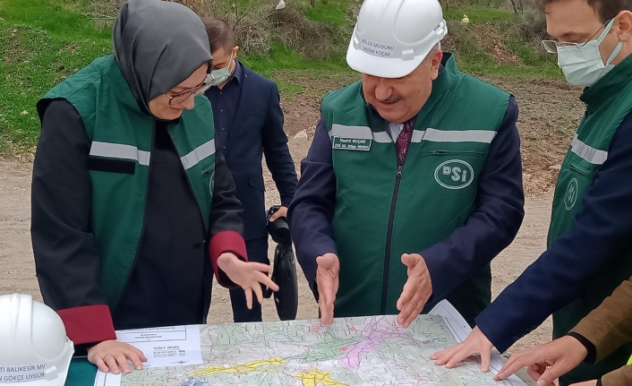 Milletvekili Av. Belgin Uygur, Bigadiç İlyaslar Sulama Projesinde incelemelerde bulundu, ovaya ilk su verildi