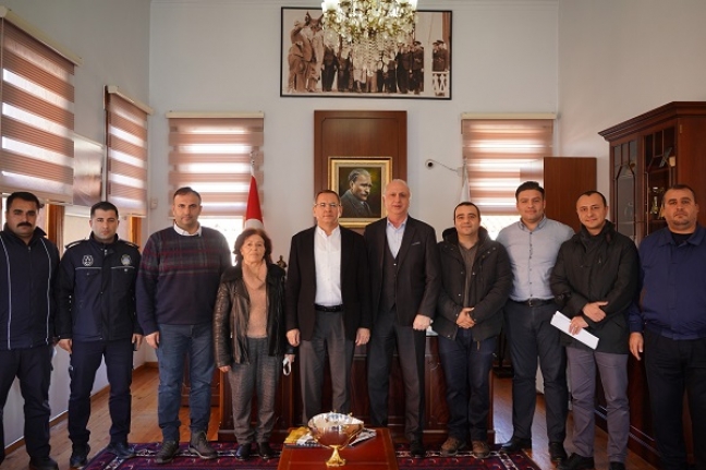 Ayvalık Belediyesi ile Tüm Yerel Yönetim Çalışanları Sendikası ile görüşmeler olumlu sonuçlandı