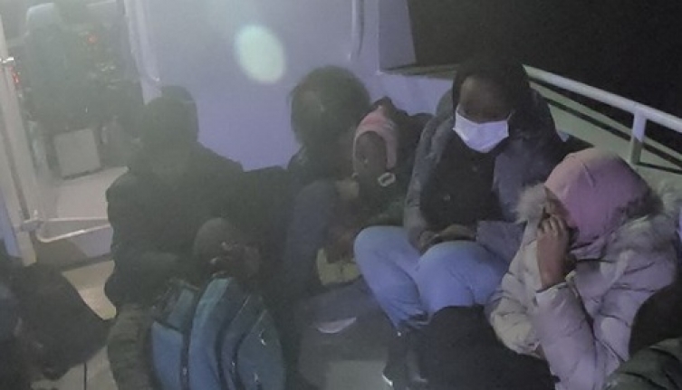 Ayvalık’ta 39 düzensiz göçmen yakalandı