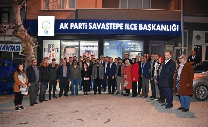 Başkan Yücel Yılmaz Savaştepe'de rüzgar gibi esti