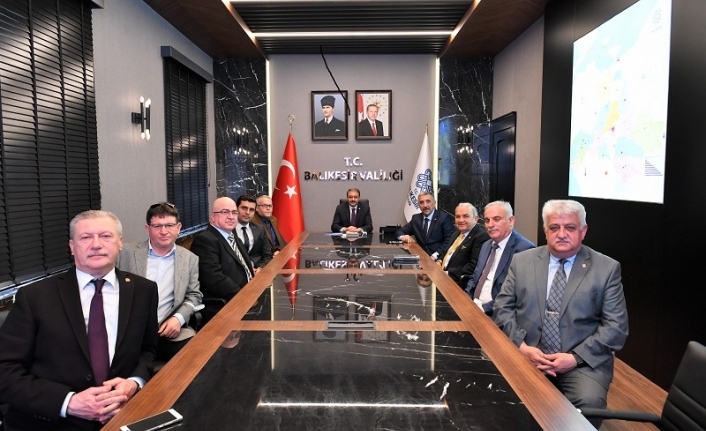 Edremit Türk Ocakları Vali Şıldak'ı ziyaret etti