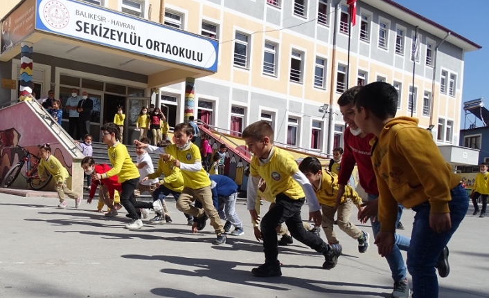 Kaymakam Aliçetinkaya İlkokulunda Öğrencilerle Buluştu