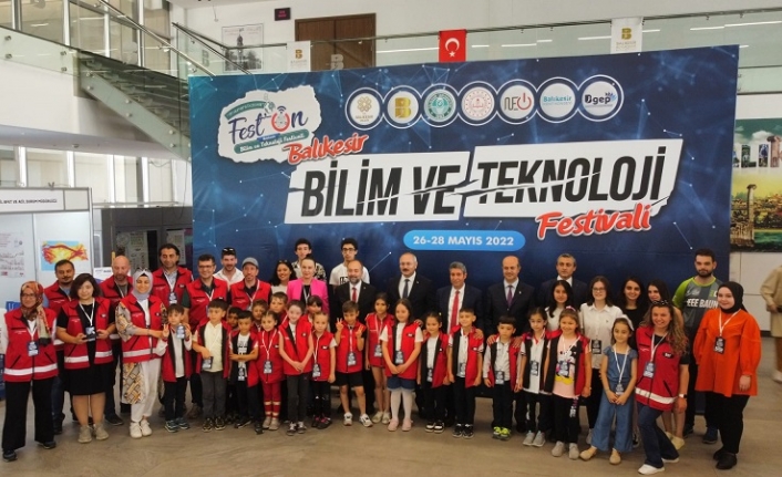 Balıkesir'de FEST'ON heyecanı. M.Birol Şahin; "Z Kuşağı gerçekten Zafer Kuşağı"