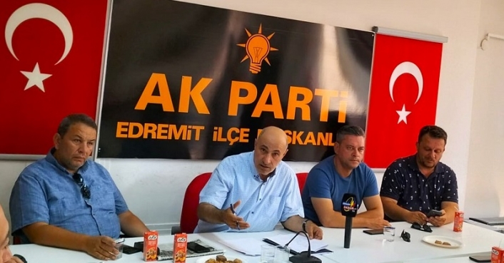 AK Partili Murat Tuna: "Belediye Başkanı Selman Hasan Arslan’ın akli dengesinden şüphe ediyorum"