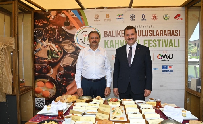 Böyle bir hafta görülmedi. İşte Balıkesir'in kabuğunu kıran Festivalin iki mimarı