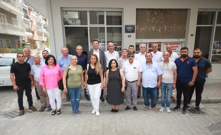 Ege Makedonya Göçmenleri Derneği, CHP Çiğli İlçe Başkanı Mert Özcan'ı ziyaret etti