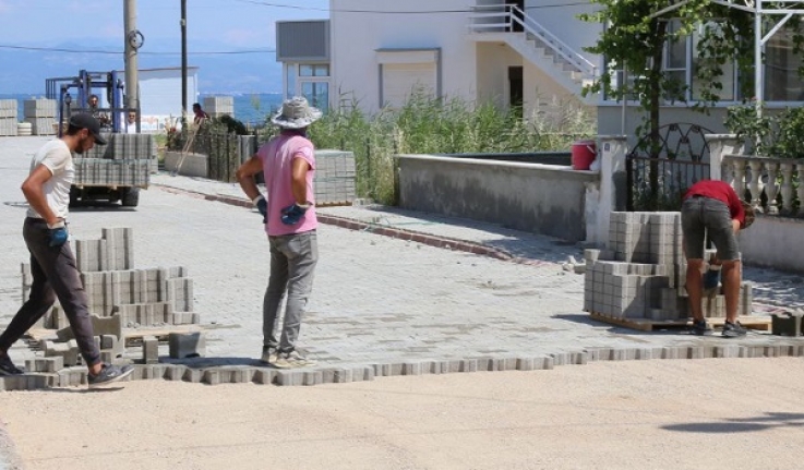 Güre’de yollar yenileniyor