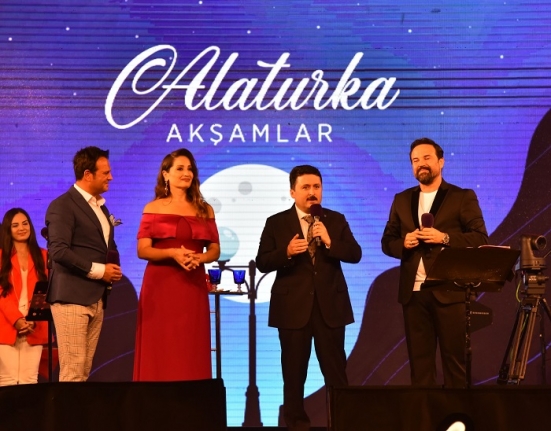 Altıeylül'de Alaturka Akşamlar