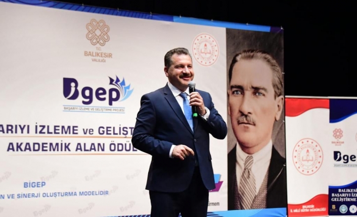 BİGEP Akademik Başarı Ödülleri Verildi 