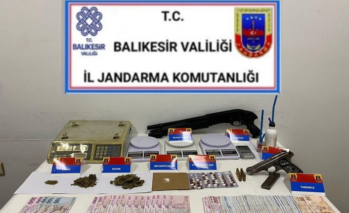 Balıkesir Polis & jandarma 24 saat 11.10.2022