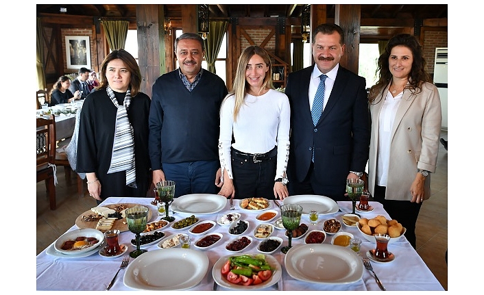 Dünya Rekortmeni, Balıkesir Kahvaltısıyla Tanıştı