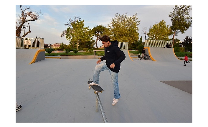 Gençler, Skate Parklardan memnun