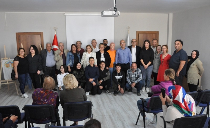 Haşmet Demirbil Yazıyor: "Edremit Lisesi Mezunlar Derneği ve Gençlik"