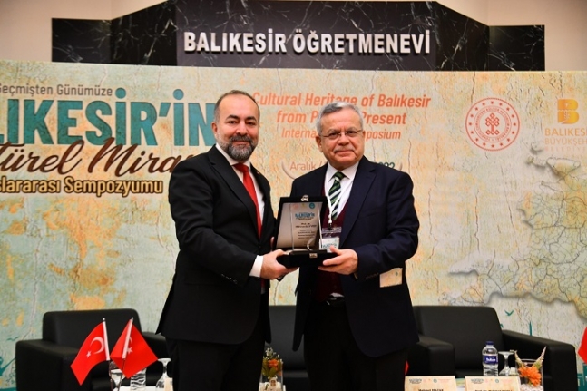 "Balıkesir'in Kültürel Mirası Uluslararası Sempozyumu" başladı