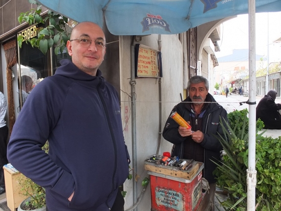 Burhaniyeli çakmakçı 33 yıldır hizmet veriyor