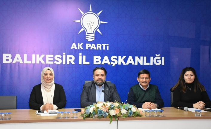 Ak Parti İl Başkanı Dt. Ekrem Başaran : ''Milletvekili Adayı Değilim, Görevimin Başındayım.''