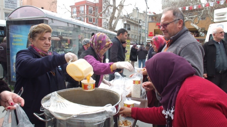 Burhaniye'de festival bahane tarhana şahane