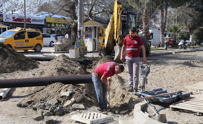 Altınkum Mahallesi'nde Yollar Yenileniyor