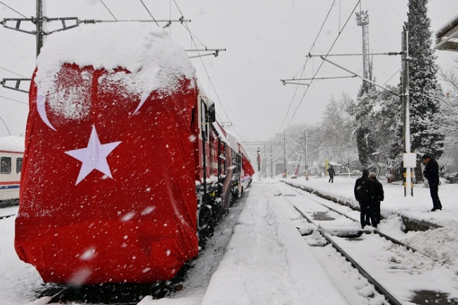 Atatürk'ün Balıkesir'e ilk defa gelişinin 100. yıl dönümü sebebiyle temsili tören düzenlendi