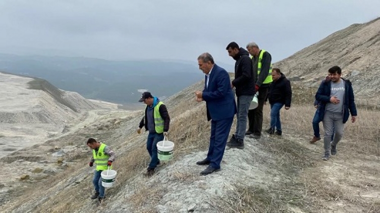 Bigadiç’te Maden Alanları Doğaya Kazandırılıyor