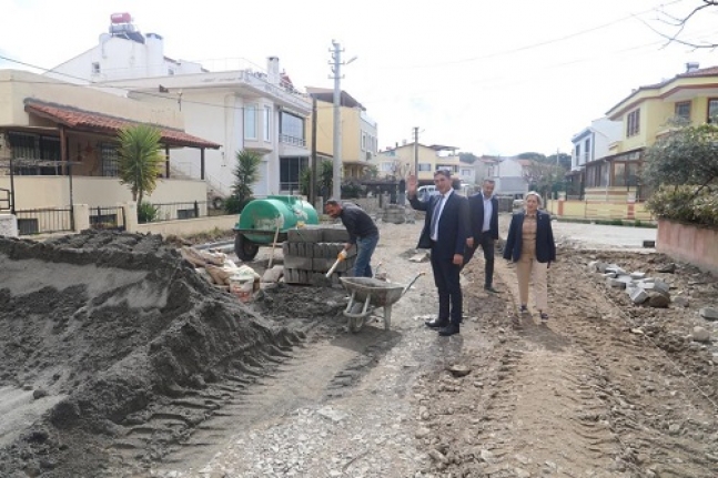 Yol Yapım Çalışmaları Devam Ediyor