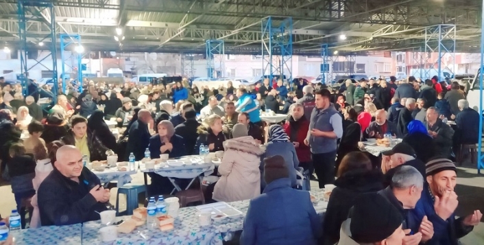 Edremit’te “Birlik, Beraberlik ve Kardeşlik iftarı”