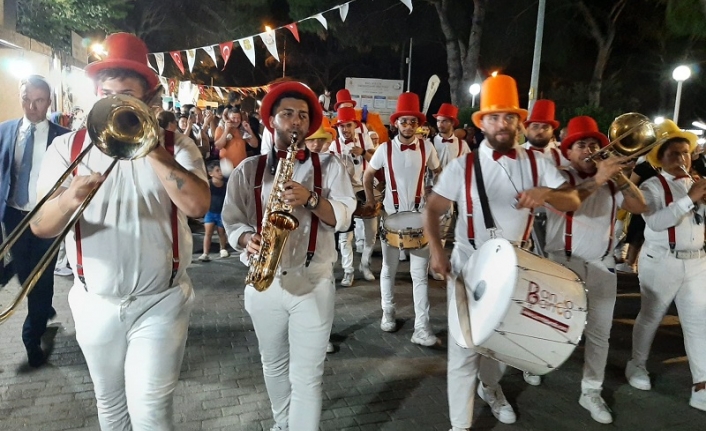 Balıkesir 4. Aromaterapi Festivali start aldı. Balıkesir'in kalbi Burhaniye'de atıyor.