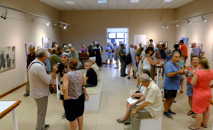 Bedri Karayağmurlar’ın “Resim Serüvenim II”  sergisi Orhan Peker Sanat Galerisi’nde açıldı