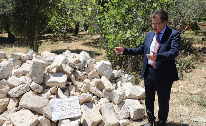 Edremit Belediye Başkanı Selman Hasan Arslan İzinsiz Yıkılan Minare Alanına Gitti 