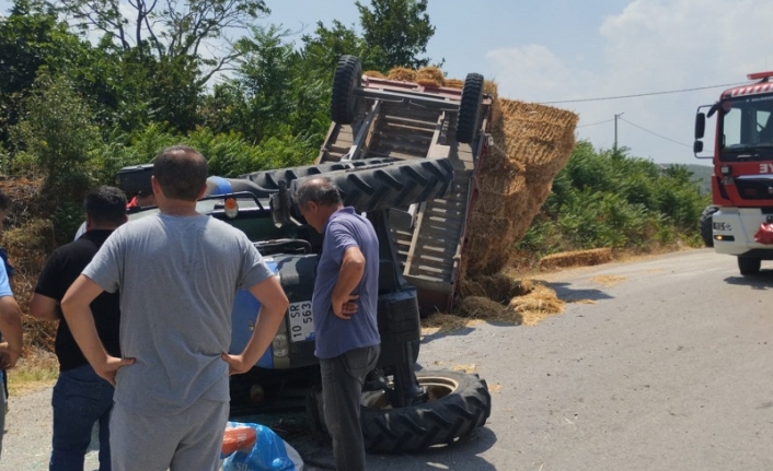 Susurluk'ta  devrilen traktörün altında kalan sürücü yaralandı