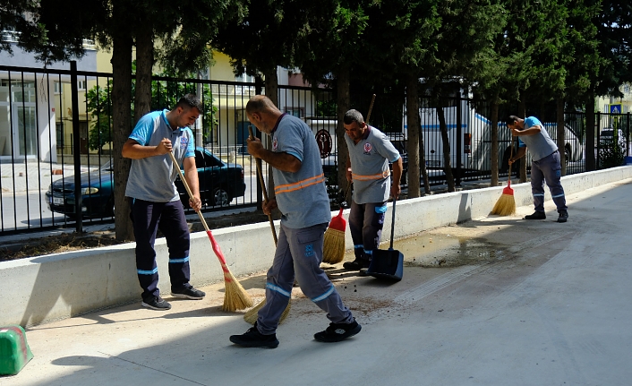 Altıeylül'den okullara temizlik seferberliği