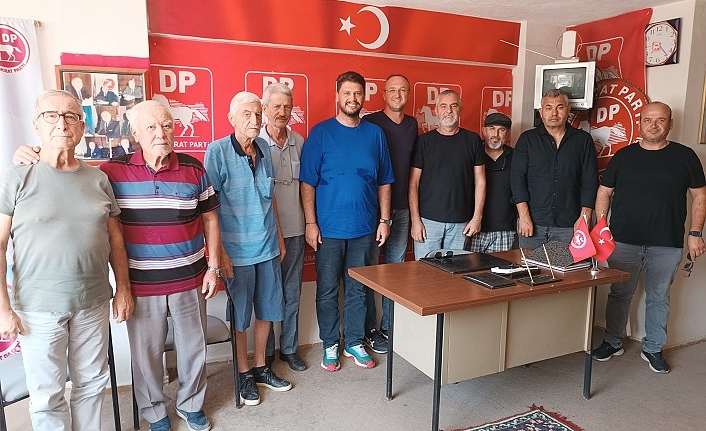 Burhaniyeli İş Adamından Demokrat Parti’ye Ziyaret