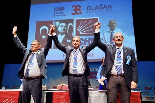 CHP Balıkesir'de  Erden Köybaşı il başkanlığına yeniden seçildi