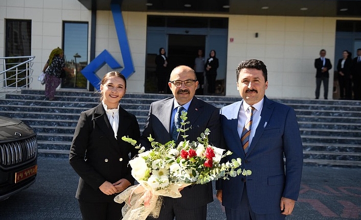 Vali Ustaoğlu’ndan Altıeylül’e Ziyaret