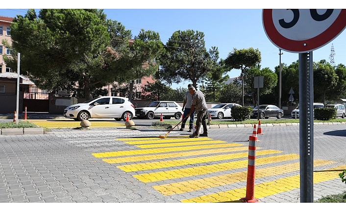 Yaya Geçitleri Yenileniyor