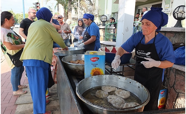 Burhaniye'de ormancılar lokma hayrı yaptı